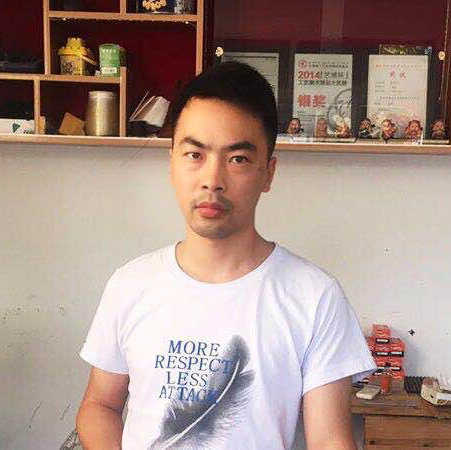 吴春刚1.jpg